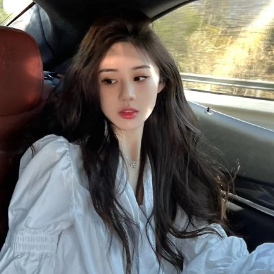 玫瑰园里的老少爷们儿